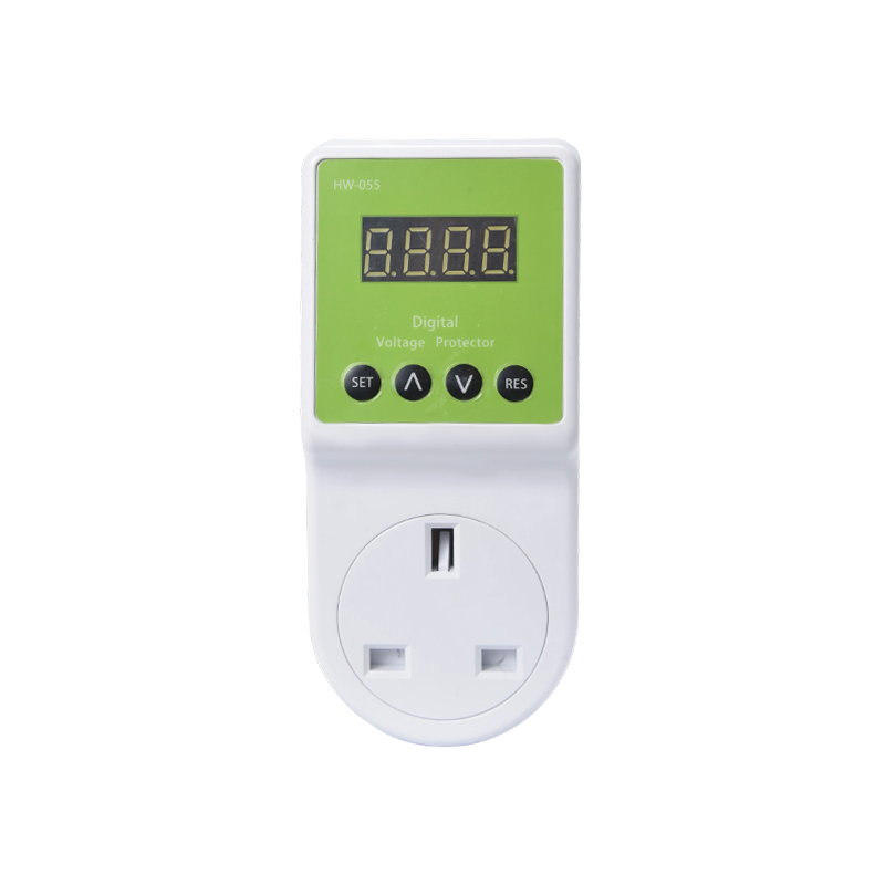 HWTB-V055UN-CE 230V 15A ตัวป้องกันแรงดันไฟฟ้าแบบปรับได้